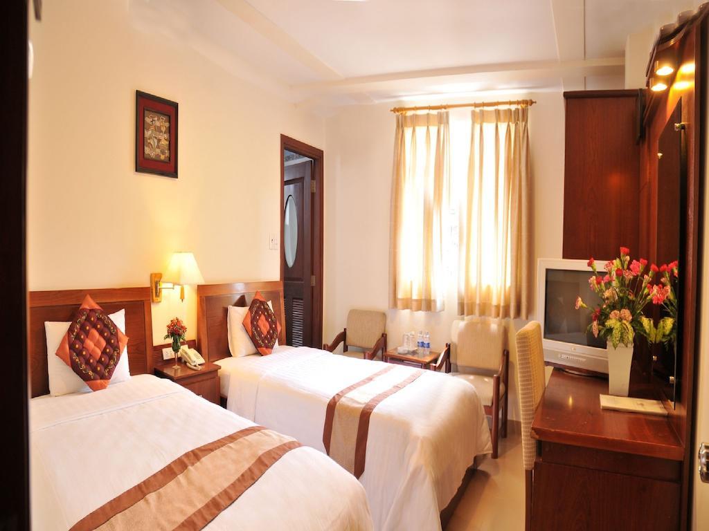 Lac Vien Hotel Ho Chi Minh City Bagian luar foto