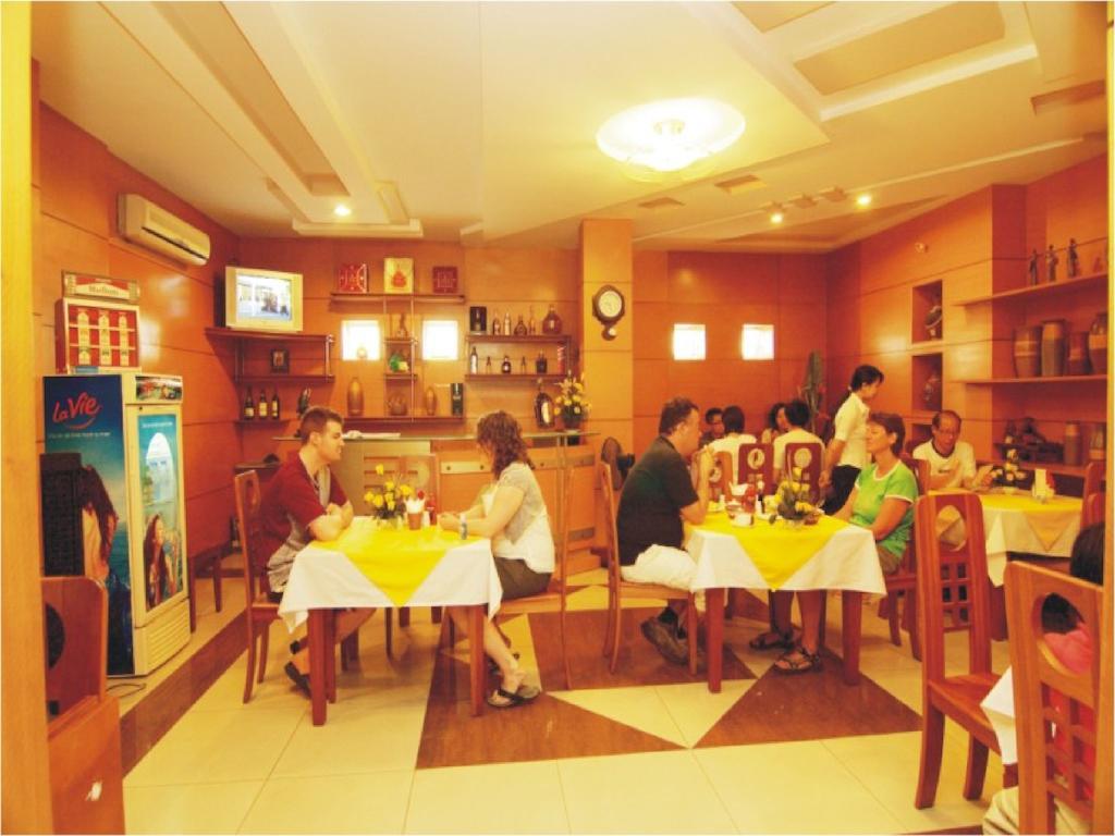Lac Vien Hotel Ho Chi Minh City Bagian luar foto